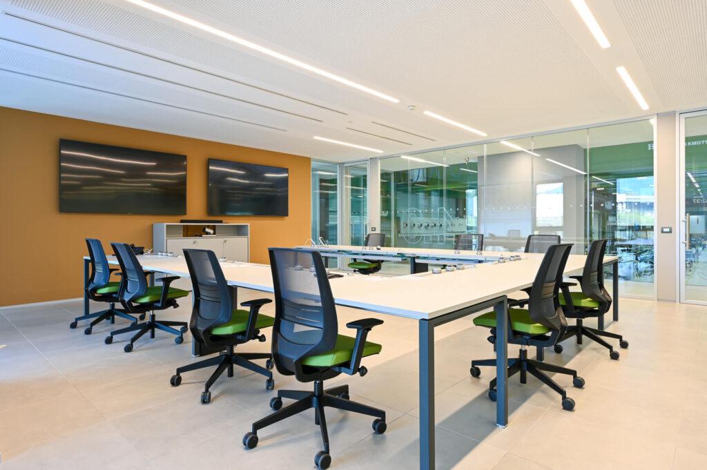 ADIGE parete divisoria Double sala riunione parete vetrata a vetro doppio extra clear con serigrafia personalizzata profilo in alluminio